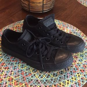 Converse All Star low rise black women 6.5
